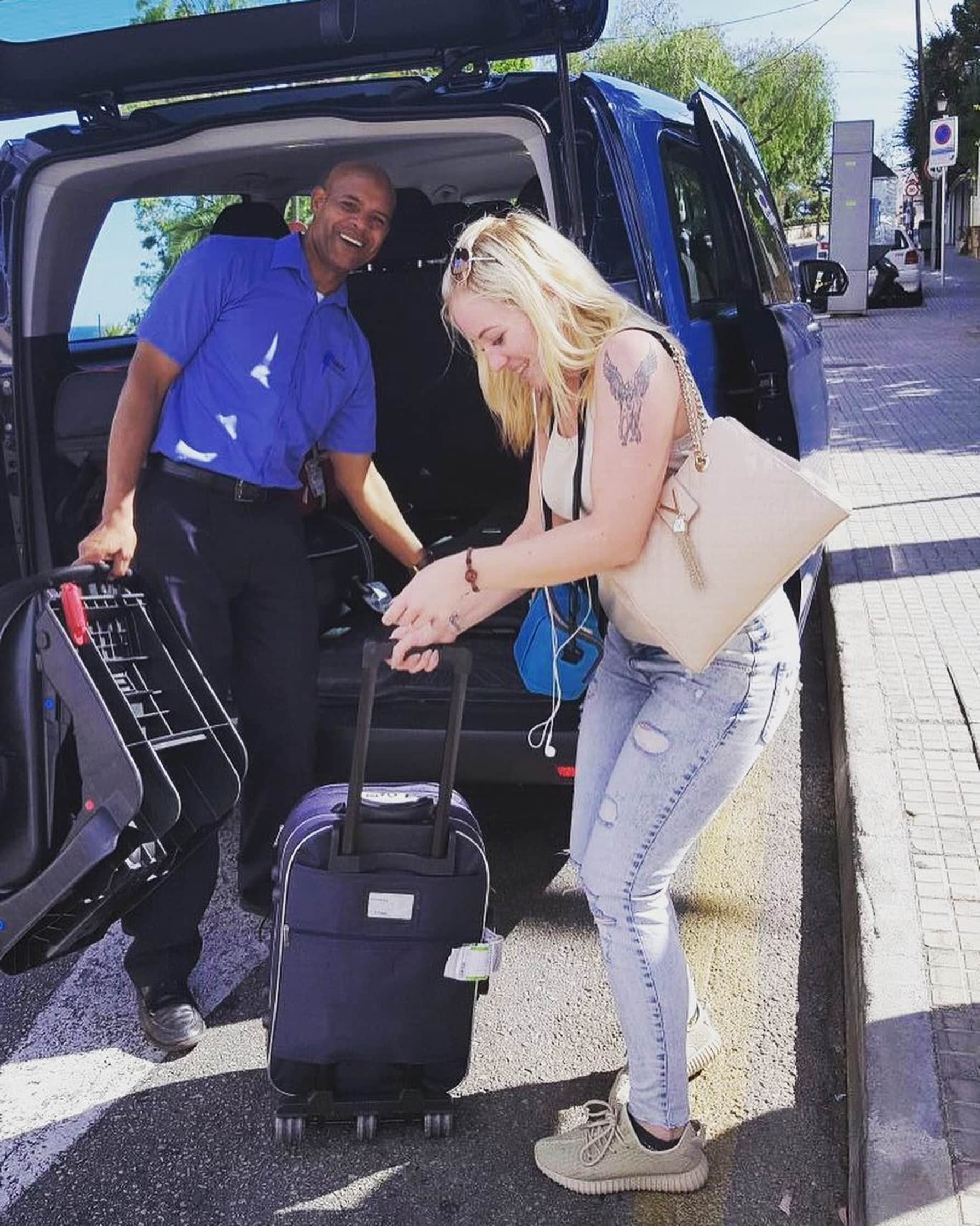 taking-uber-to-airport